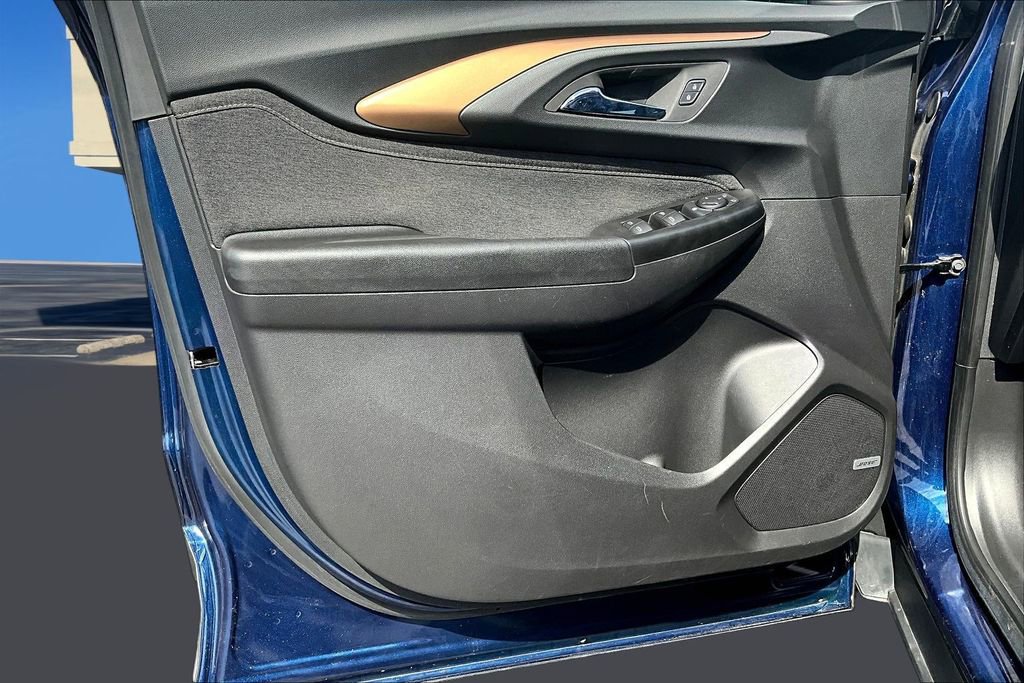 Used 2022 Chevrolet TrailBlazer ACTIV w/ Technology Package image 22