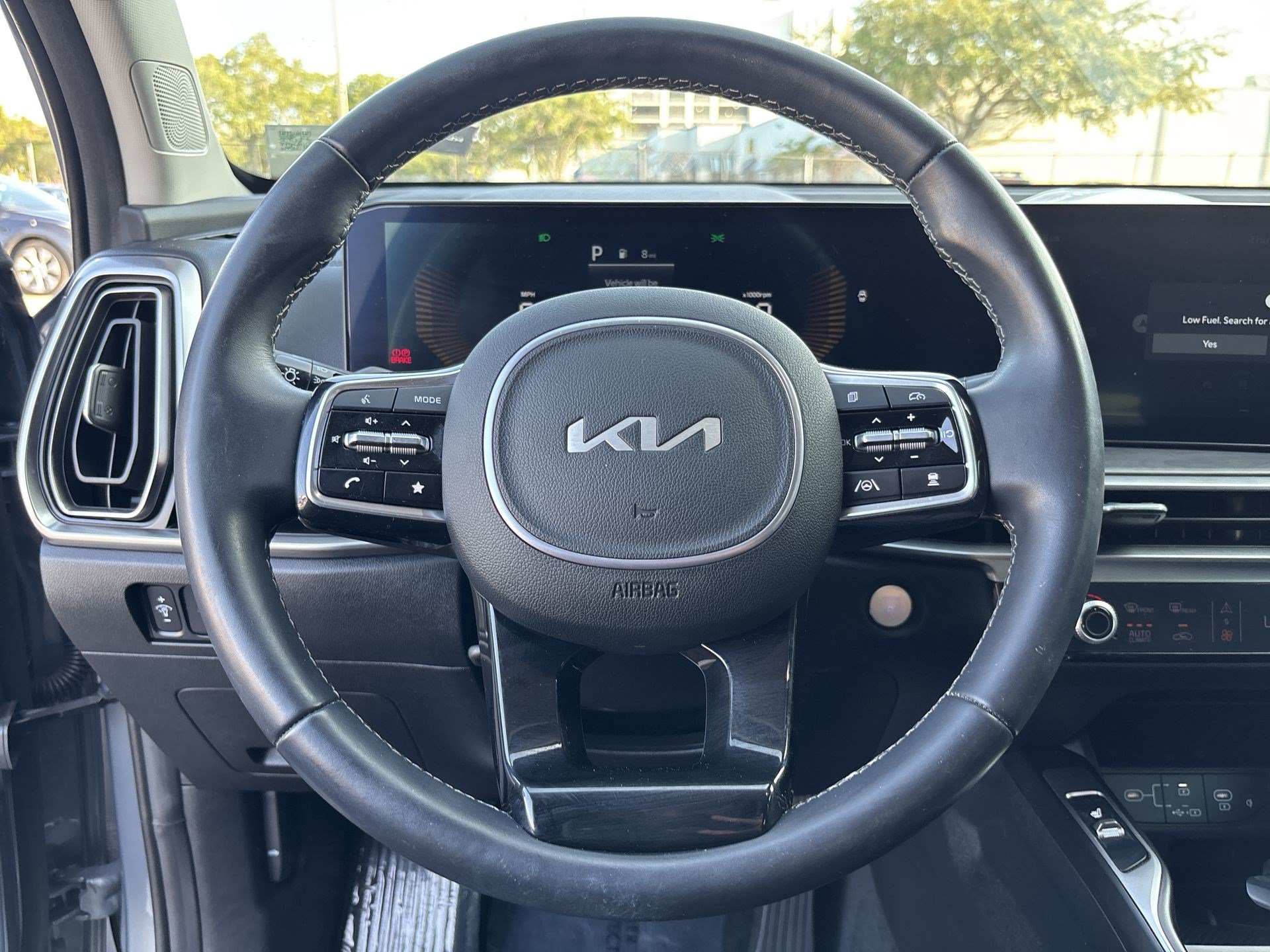 Used 2025 Kia Sorento X-Line EX AWD/4WD image 11