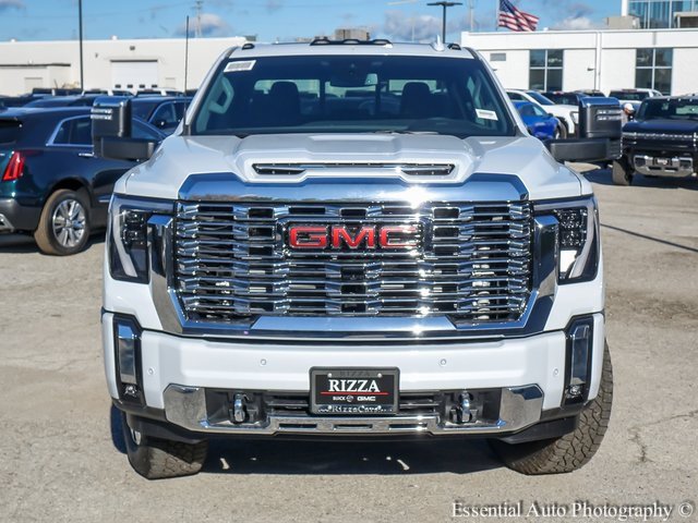 New 2026 GMC Sierra 3500 Denali image 4