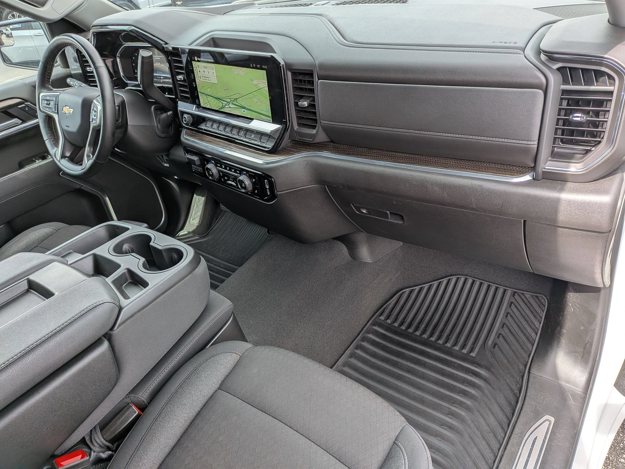 Used 2025 Chevrolet Silverado 1500 LT RWD image 38