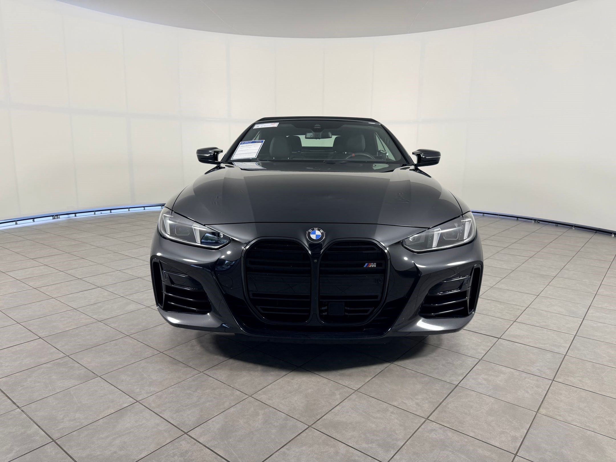 Used 2026 BMW M440i Convertible RWD image 31
