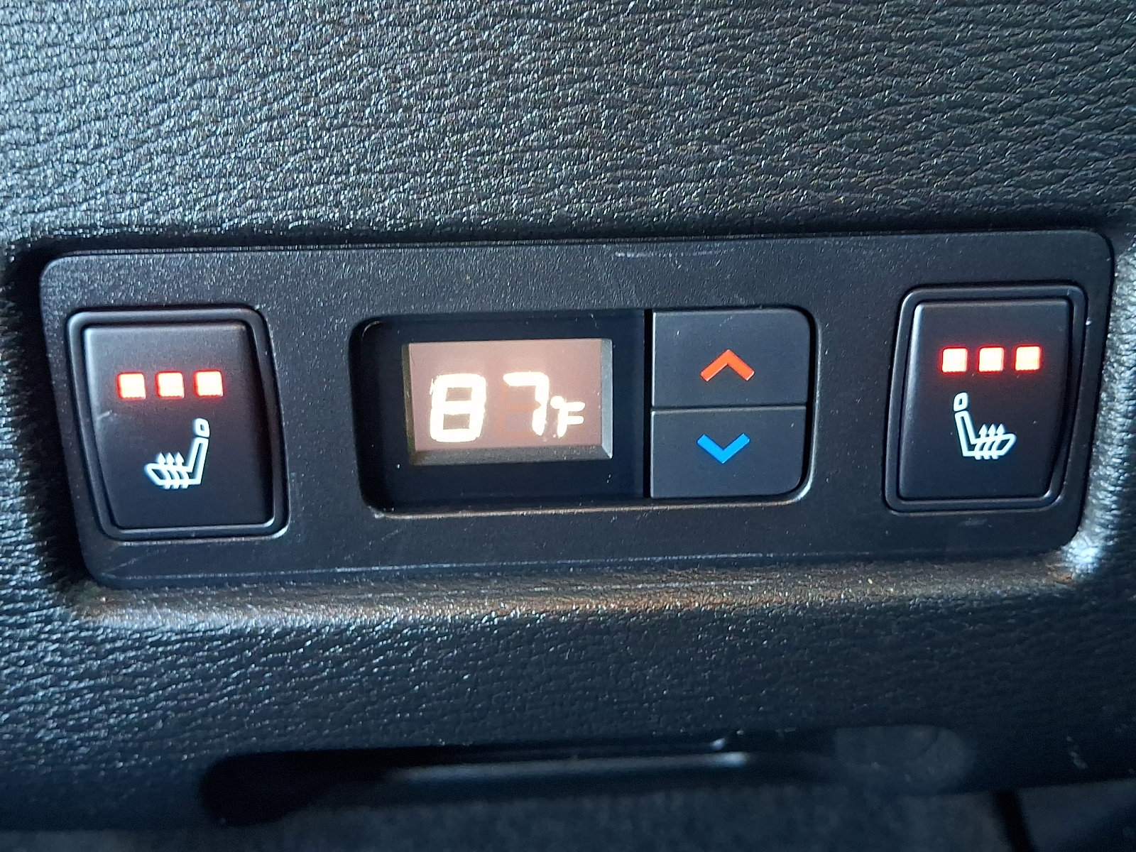 Used 2023 Mitsubishi Outlander SEL 40th Anniversary image 11