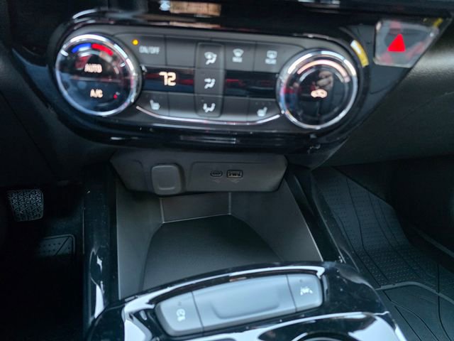 New 2026 Chevrolet Trax RS w/ Driver Confidence Package image 27