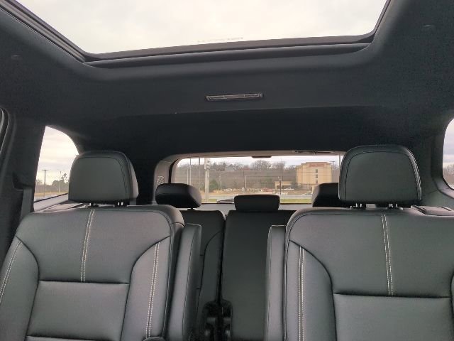 New 2026 GMC Acadia Elevation w/ Elevation Premium Package image 11