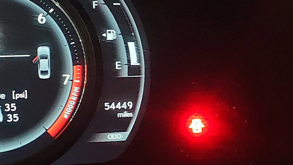 Used 2019 Lexus IS 300 F Sport w/ F Sport Package image 7