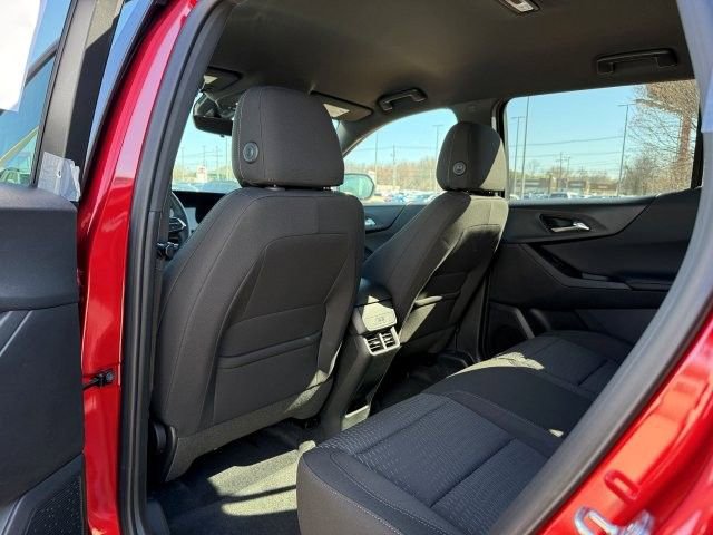 New 2026 Chevrolet Equinox LT w/ Safety and Technology Package image 14