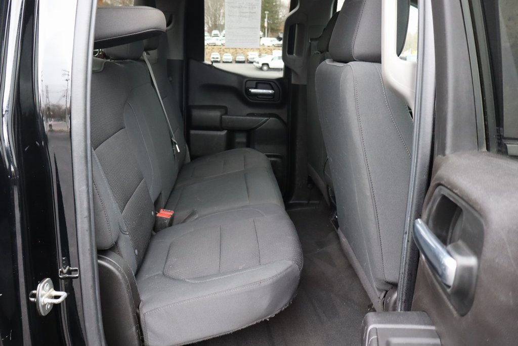 Used 2021 Chevrolet Silverado 1500 Custom image 15