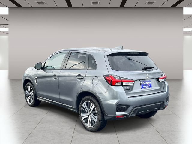 Used 2025 Mitsubishi Outlander Sport AWD image 5