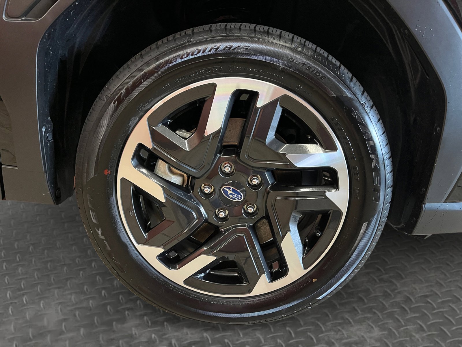 Certified 2025 Subaru Forester Limited AWD/4WD image 18