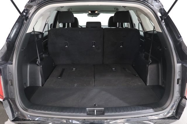 Used 2025 Kia Sorento LX FWD image 34