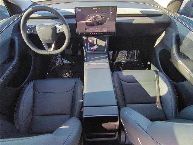 Used 2026 Tesla Model Y AWD image 17