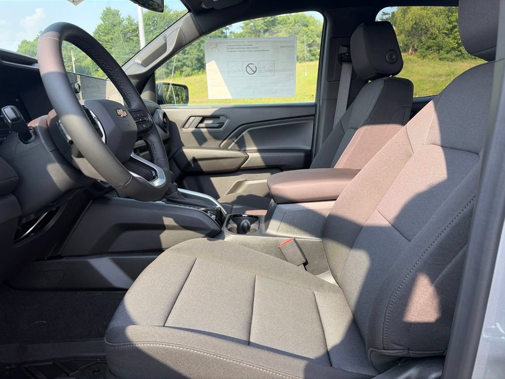 New 2026 Chevrolet Colorado W/T w/ WT Custom Package AWD/4WD image 14