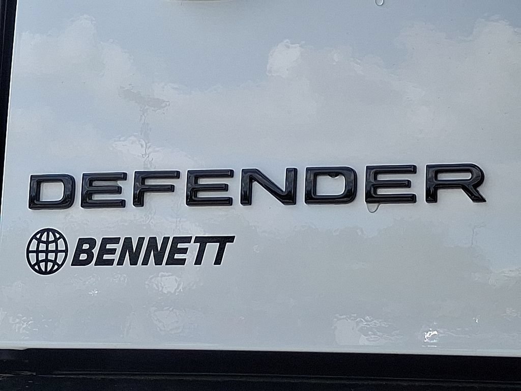 New 2026 Land Rover Defender 110 X-Dynamic SE AWD/4WD image 19