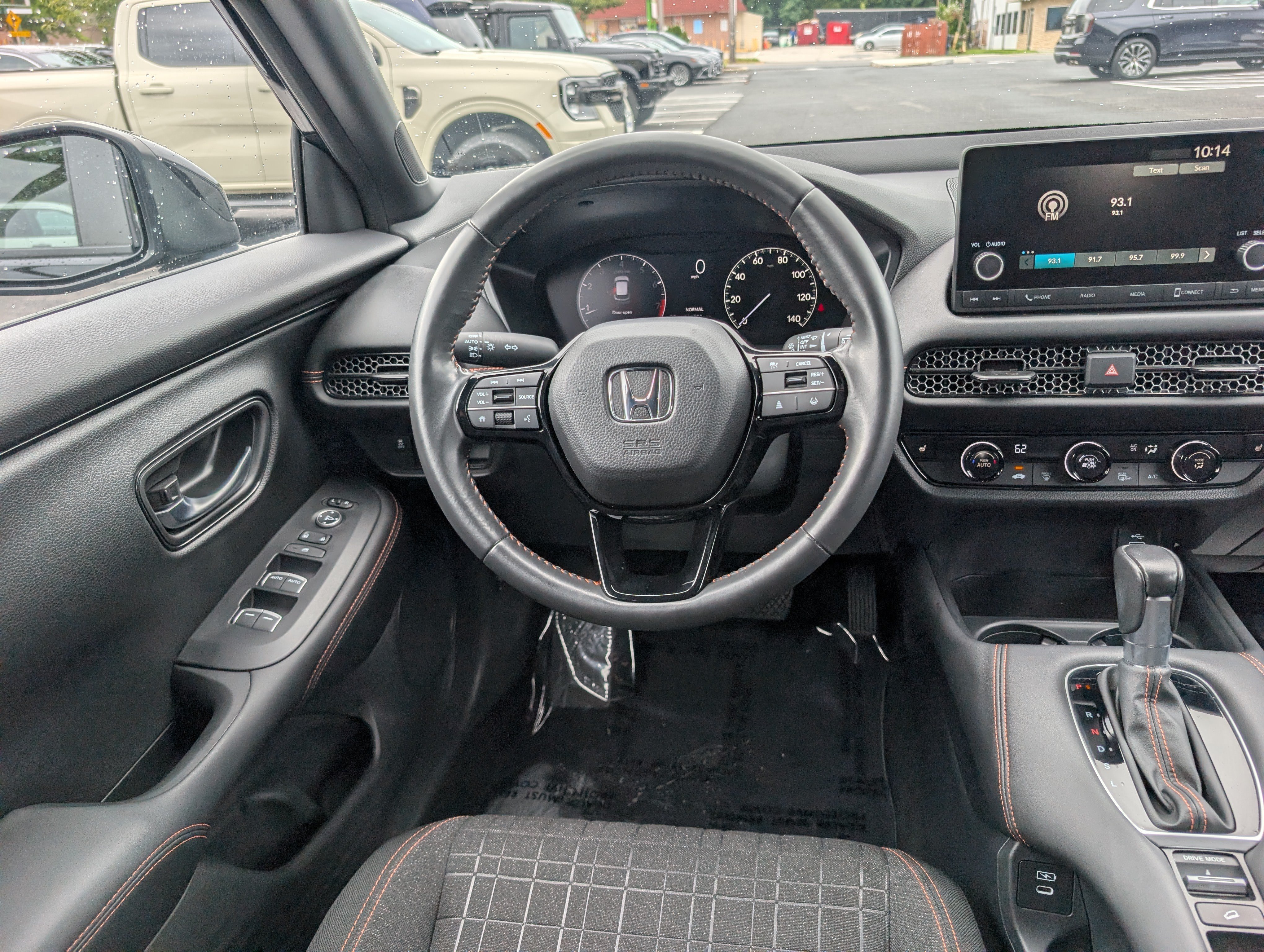 Used 2024 Honda HR-V Sport image 17