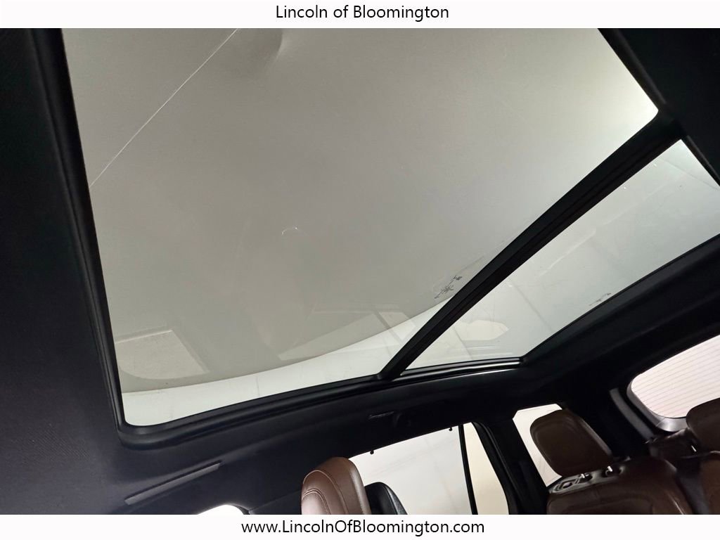 Certified 2023 Lincoln Aviator Grand Touring w/ Equipment Group 301A AWD/4WD image 70