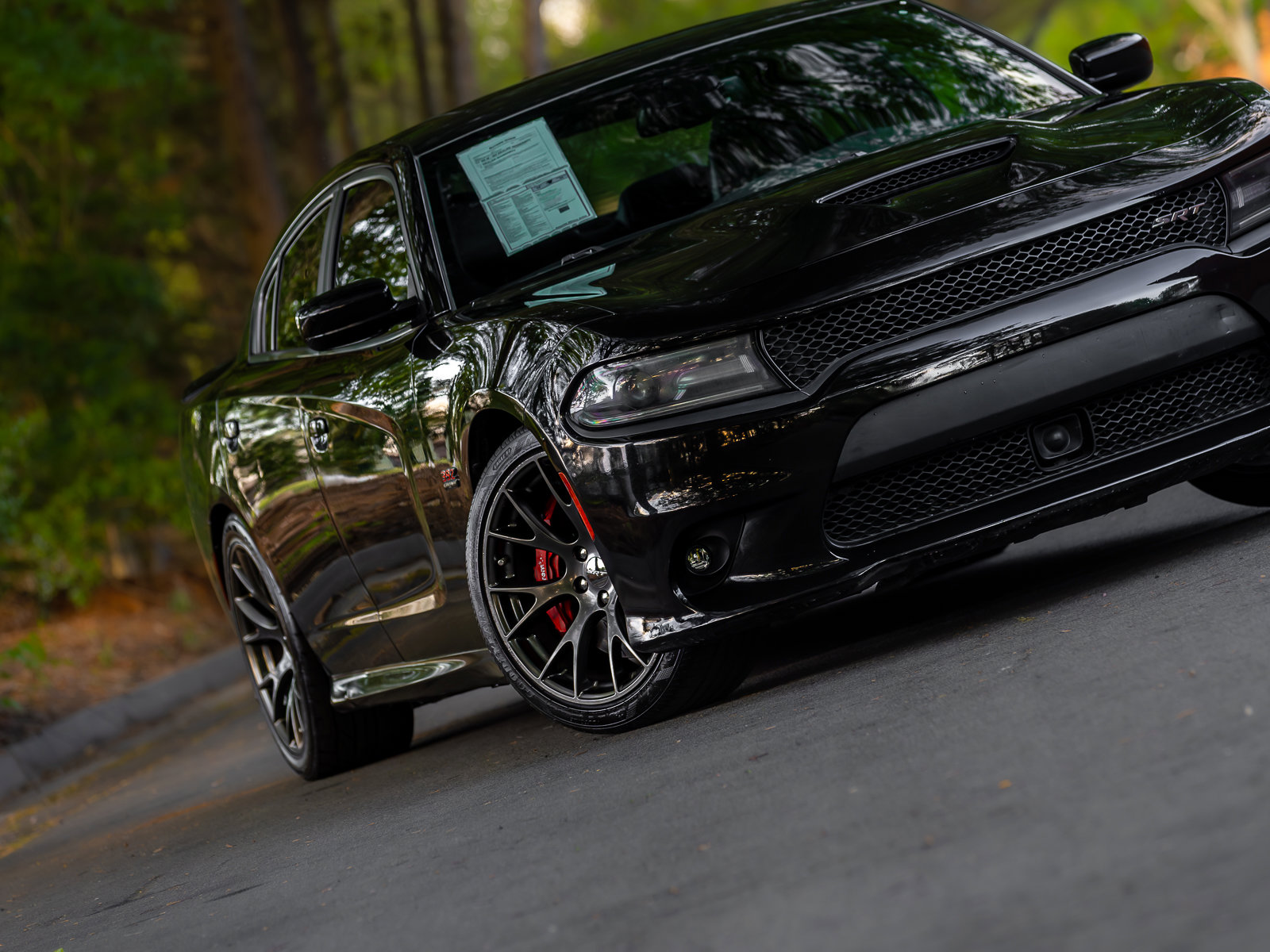 Used 2016 Dodge Charger SRT w/ Harman/Kardon Audio Group image 23