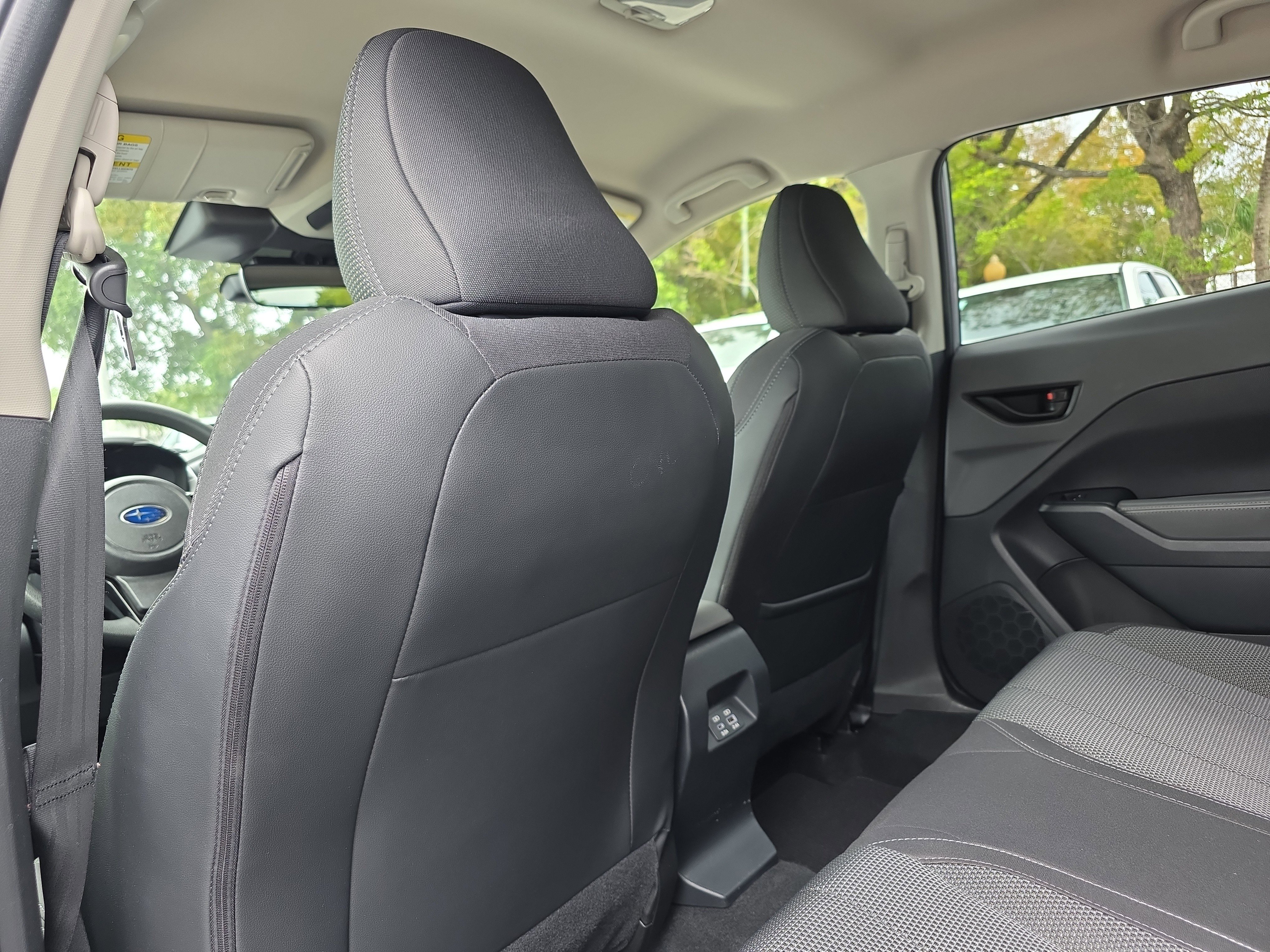 Used 2024 Subaru Crosstrek 2.0i Premium image 18