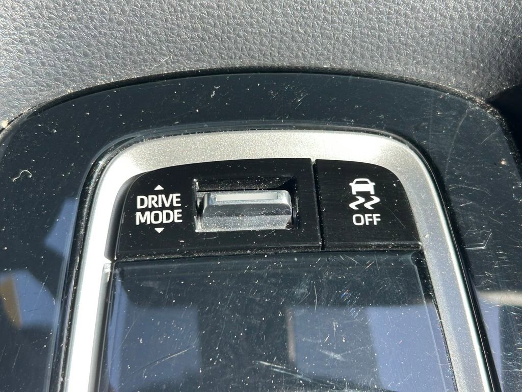 Certified 2024 Toyota Corolla SE image 26