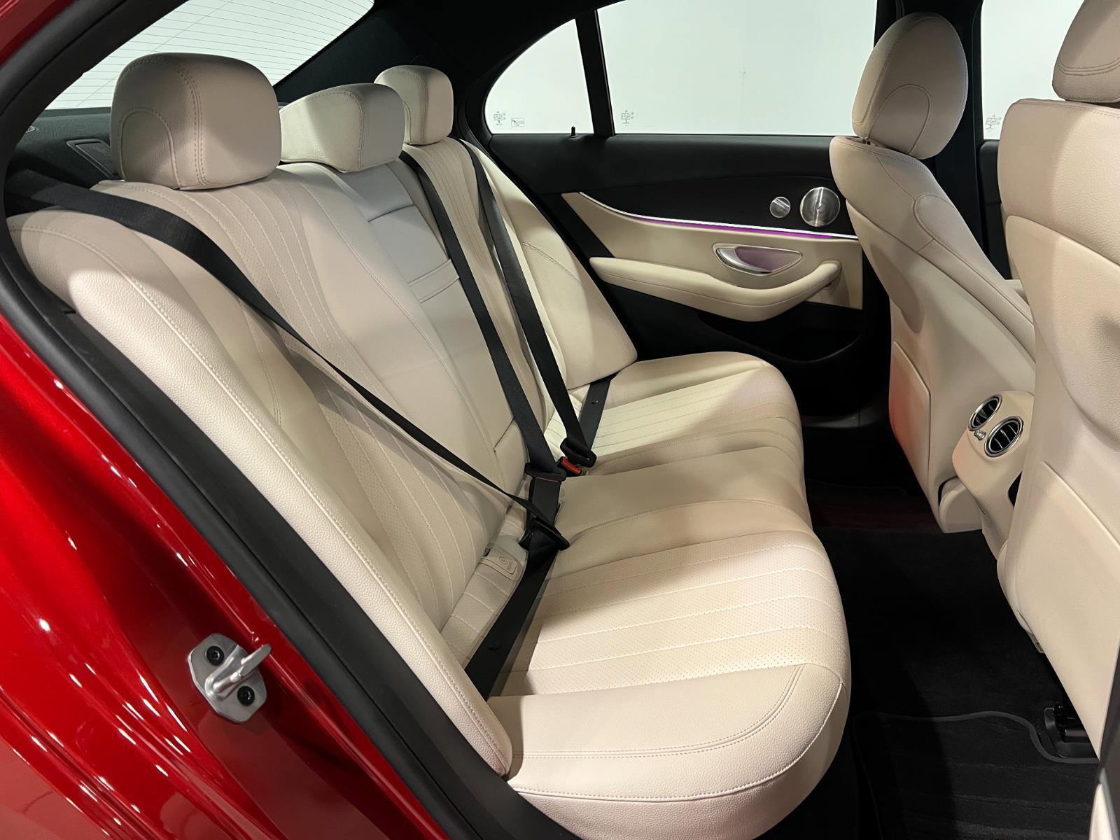 Used 2020 Mercedes-Benz E 350 4MATIC Sedan w/ Parking Assistance Package image 35