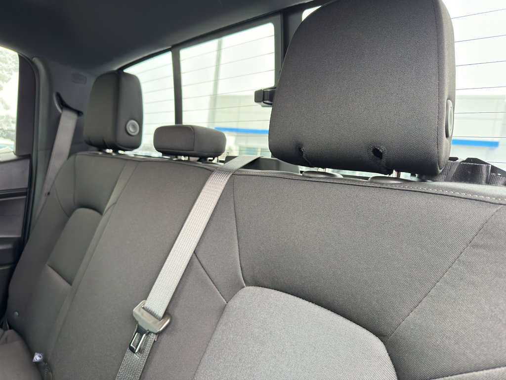 Used 2023 Chevrolet Colorado Trail Boss w/ Technology Package image 32