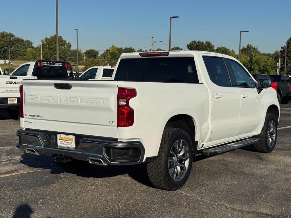 Certified 2024 Chevrolet Silverado 1500 LT AWD/4WD image 3