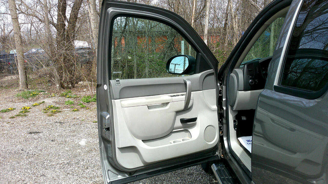 Used 2013 GMC Sierra 1500 SLE w/ Power Tech Package image 13