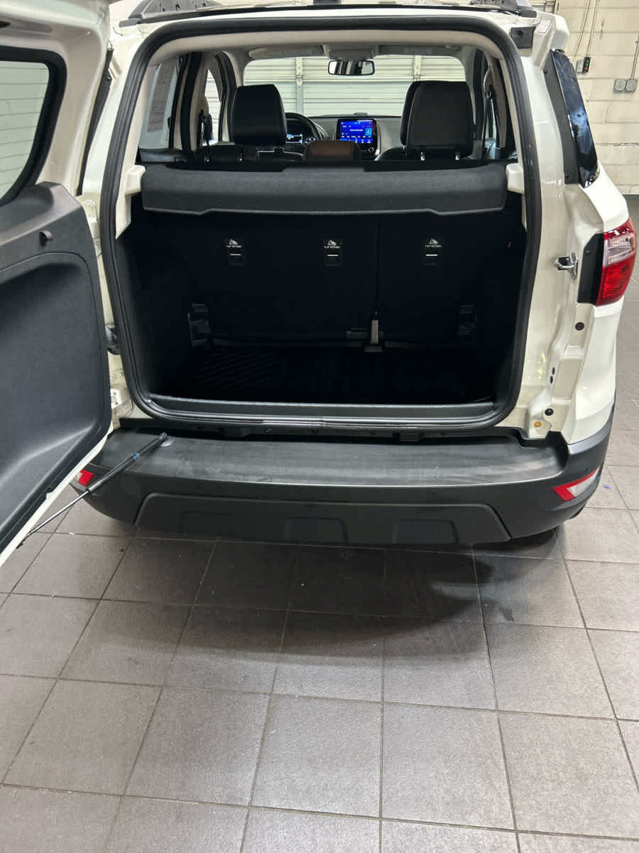 Used 2022 Ford EcoSport SES w/ Interior Protection Package AWD/4WD image 11