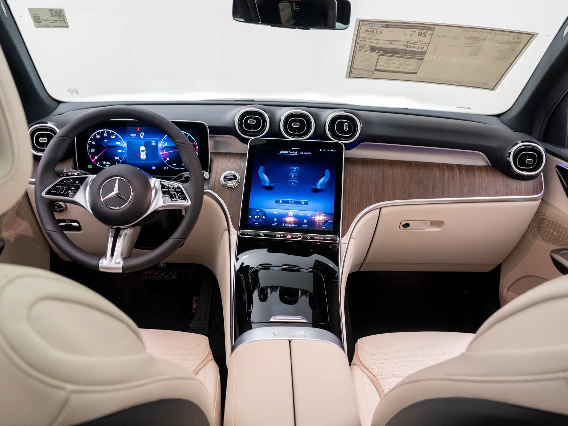 New 2026 Mercedes-Benz GLC 300 4MATIC image 10