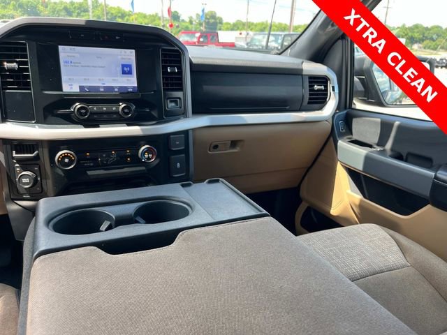 Used 2023 Ford F150 XLT image 3