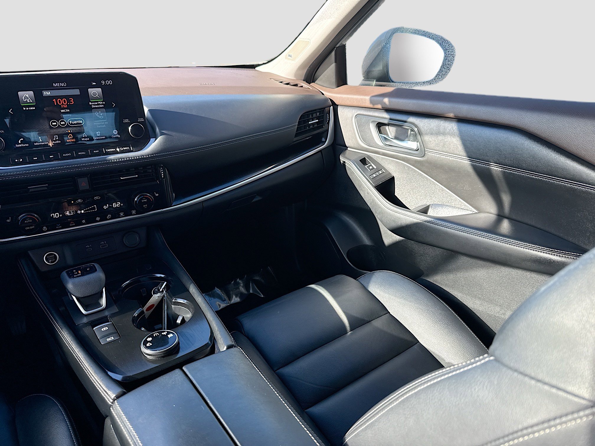 Used 2023 Nissan Rogue SL w/ SL Premium Package image 22