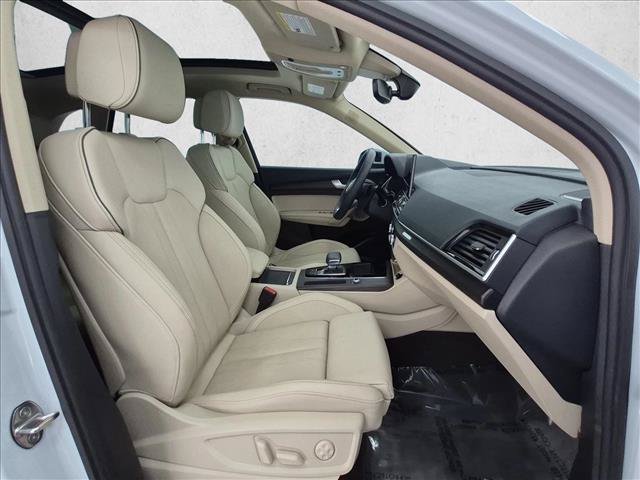 Used 2024 Audi Q5 2.0T Prestige AWD/4WD image 25