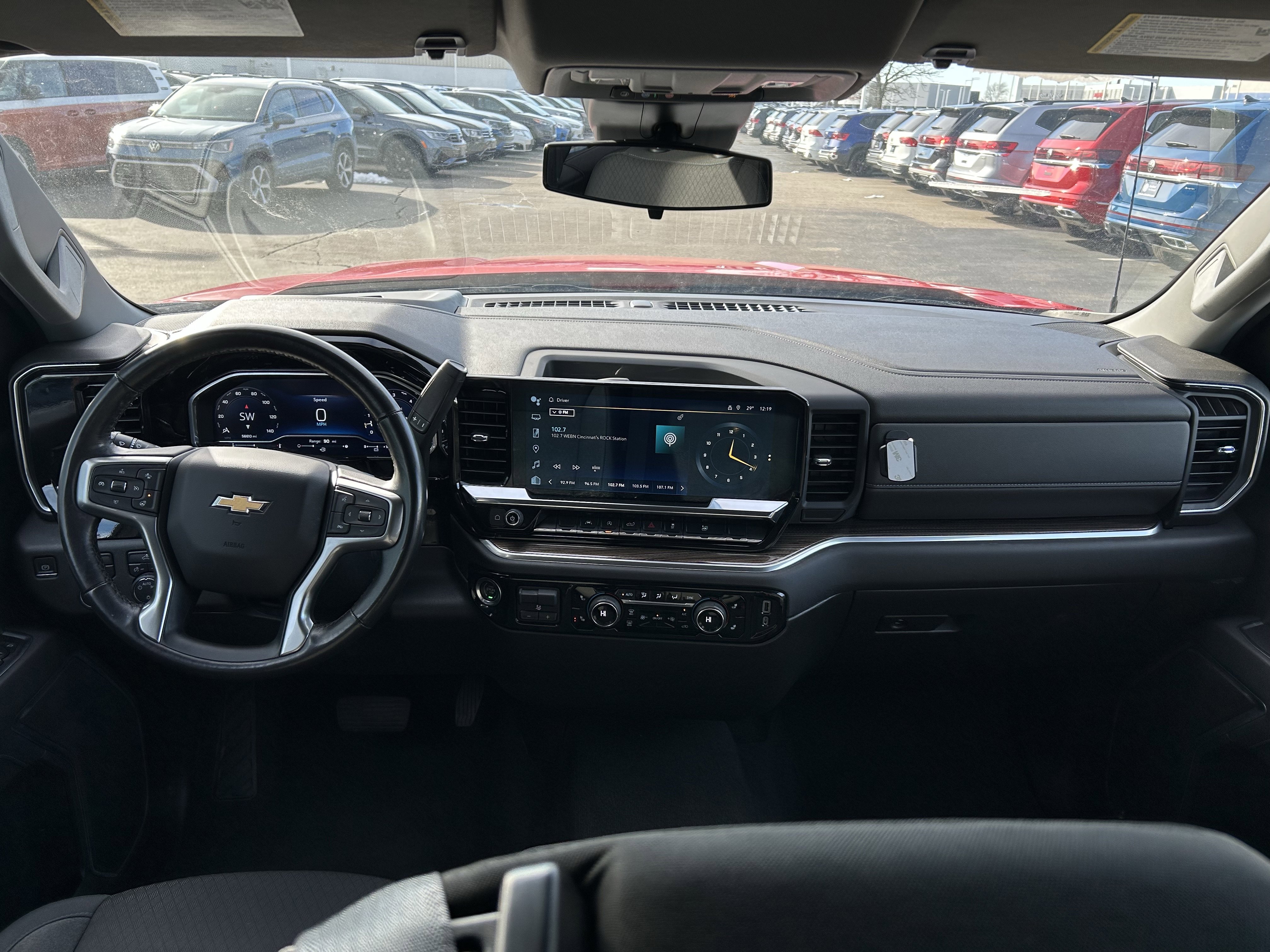 Used 2022 Chevrolet Silverado 1500 LT image 9