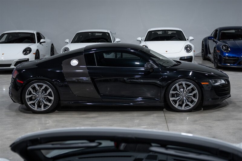 Used 2011 Audi R8 V10 AWD/4WD image 7