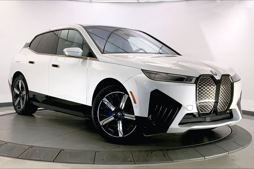 Certified 2023 BMW iX xDrive50 w/ Premium Package AWD/4WD image 1