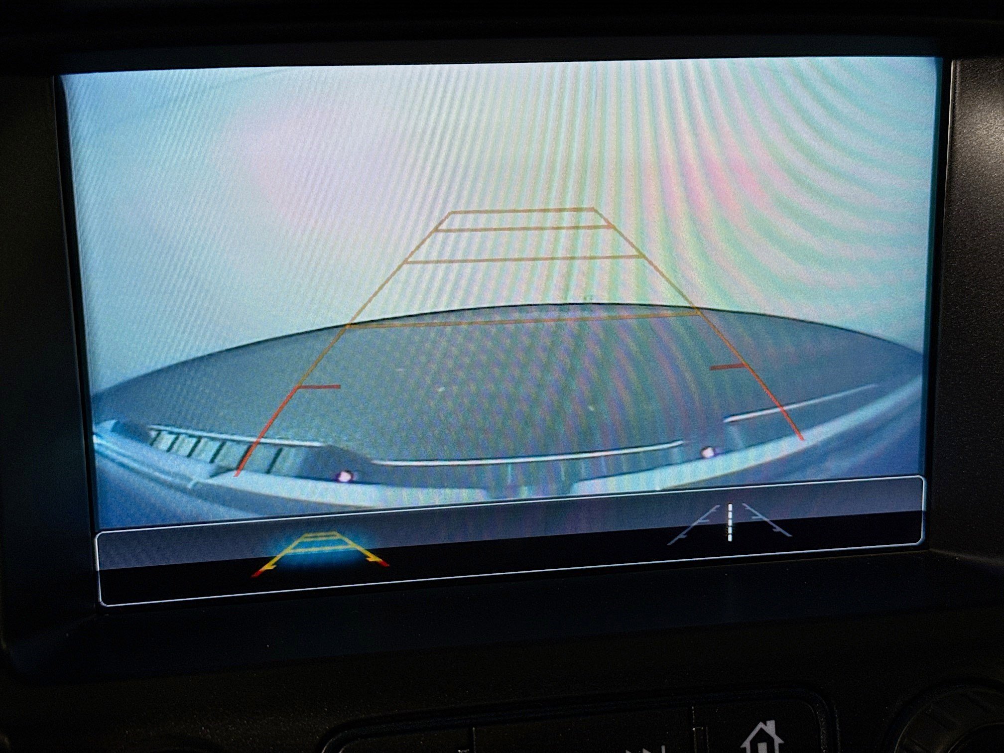 Used 2018 GMC Canyon SLE w/ SLE Convenience Package image 19