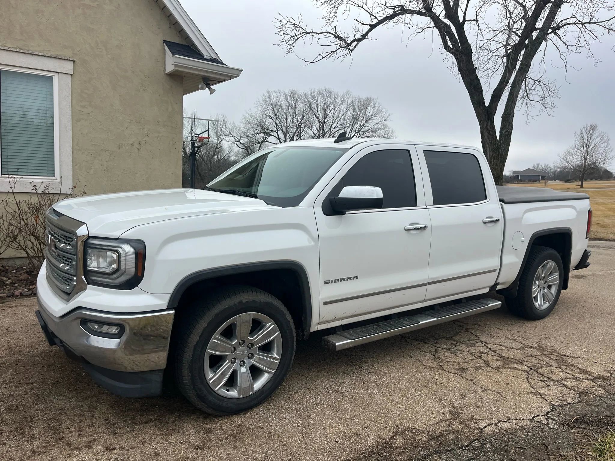 Used 2018 GMC Sierra 1500 SLT w/ SLT Premium Package