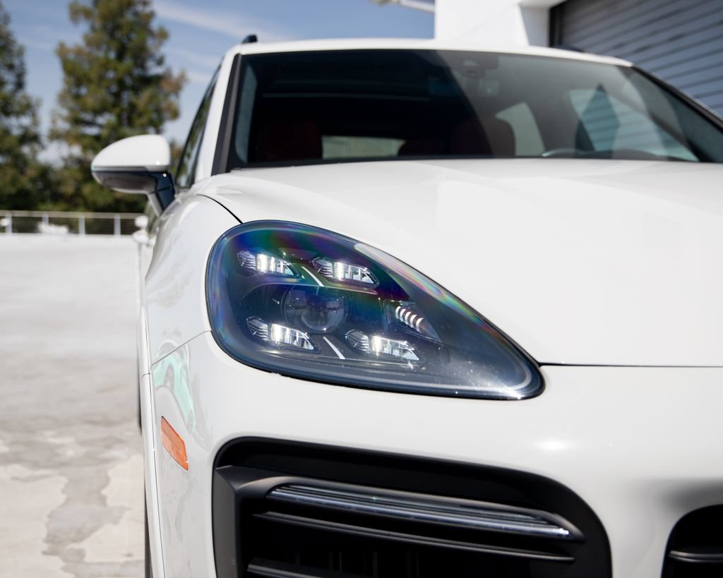 Certified 2023 Porsche Cayenne GTS AWD/4WD image 12