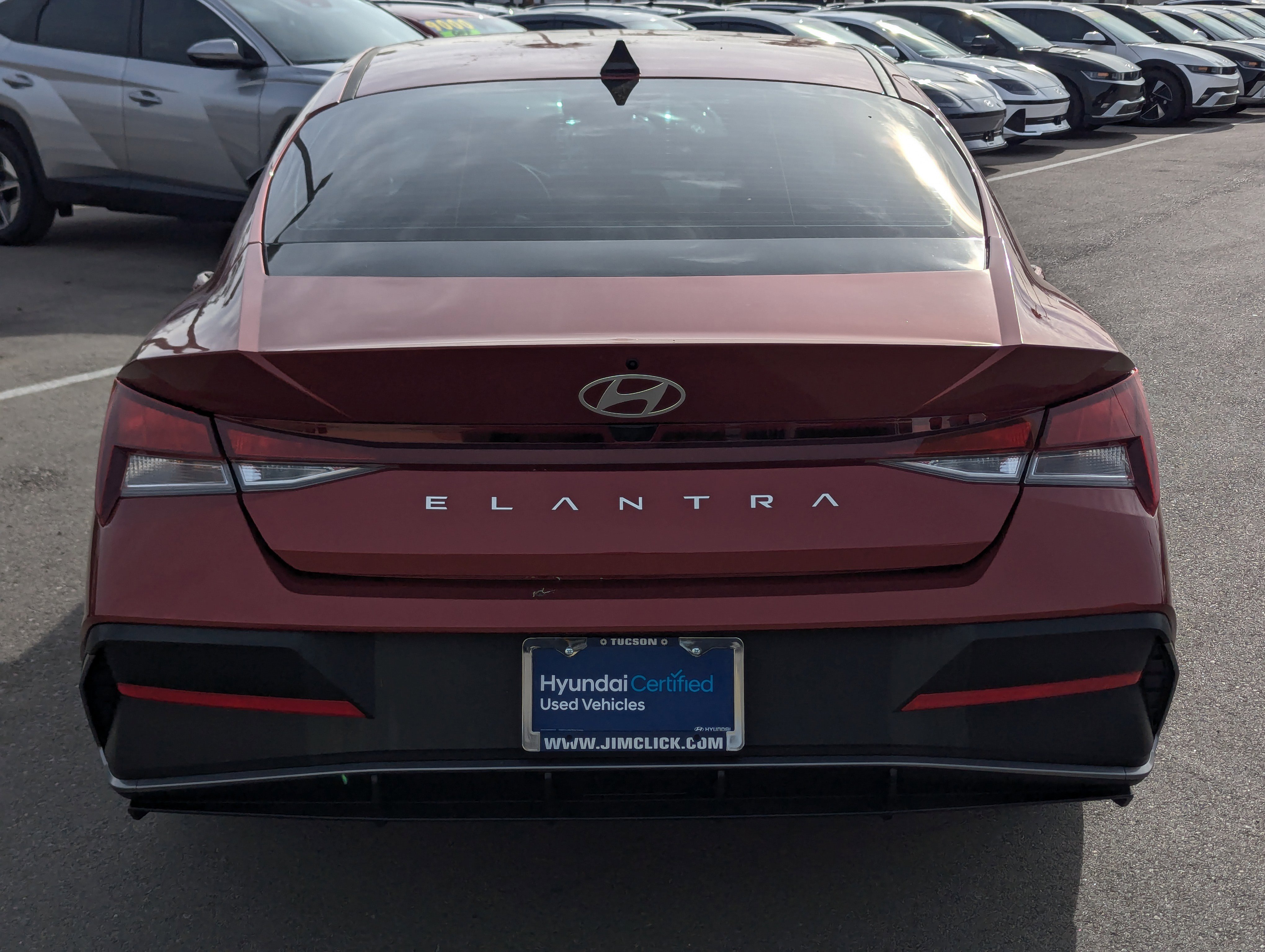Certified 2025 Hyundai Elantra SE image 3