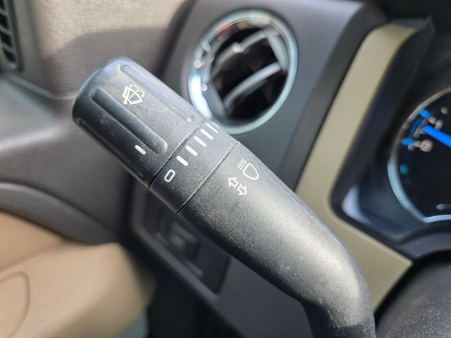Used 2013 Ford F150 XLT w/ Luxury Equipment Group RWD image 13