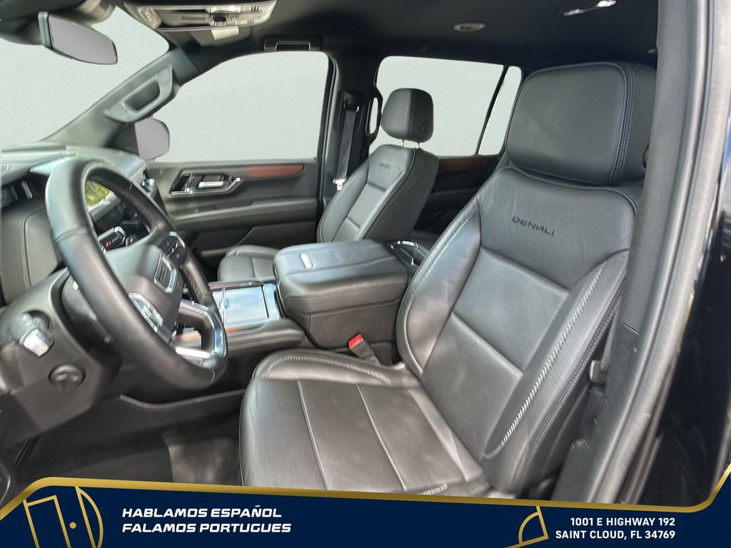 Certified 2025 GMC Yukon XL Denali AWD/4WD image 24