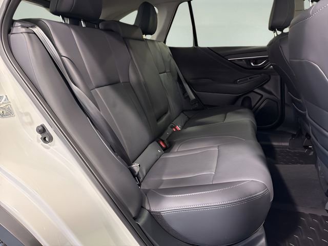 Used 2025 Subaru Outback Limited XT image 33