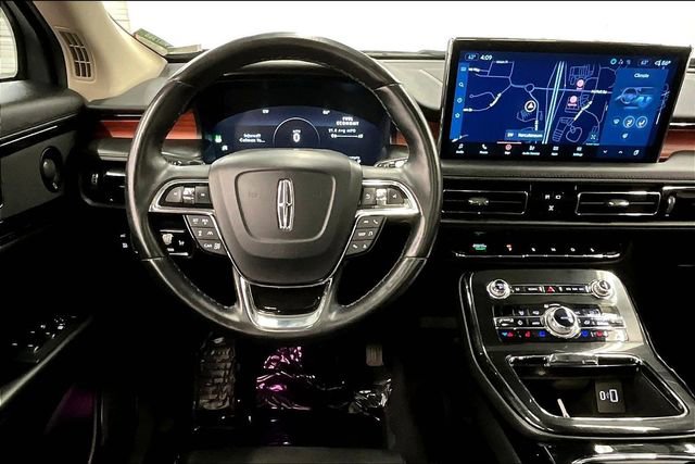 Used 2023 Lincoln Nautilus Reserve w/ Equipment Group 201A image 6