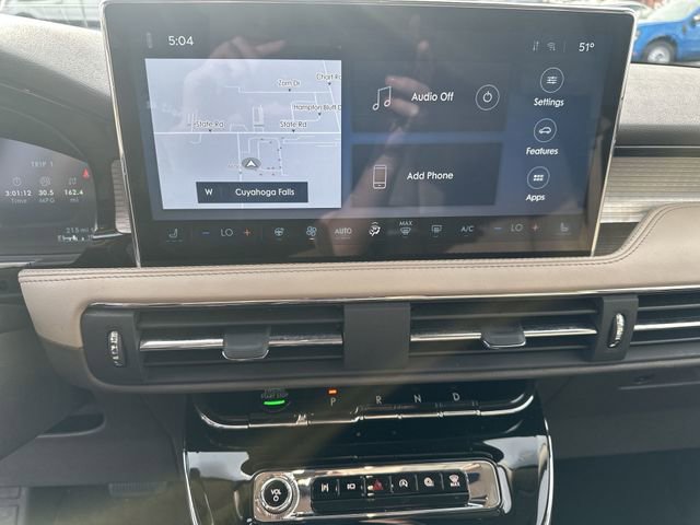 Used 2023 Lincoln Corsair AWD w/ Equipment Group 101A image 14