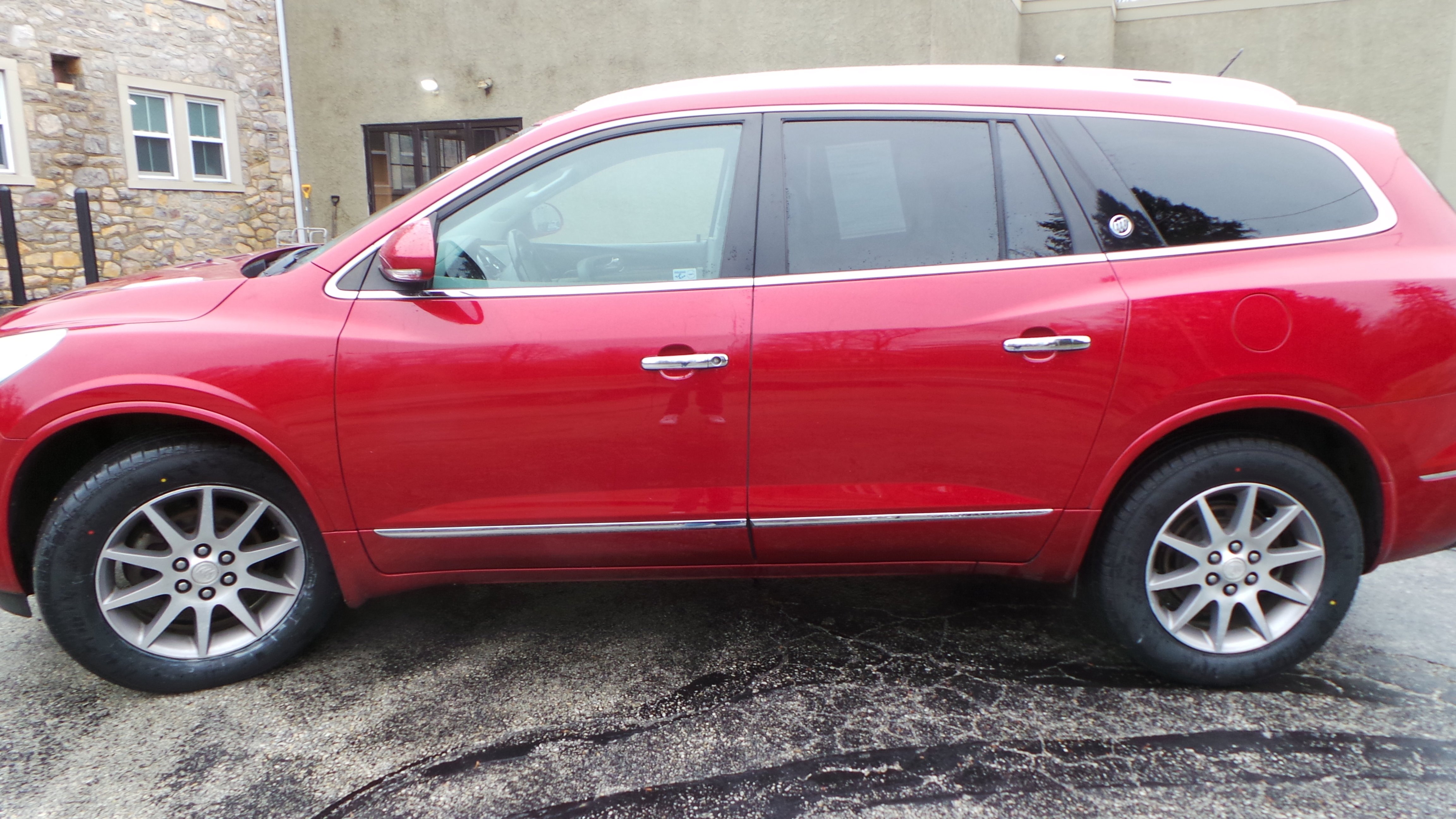 Used 2014 Buick Enclave Leather image 6