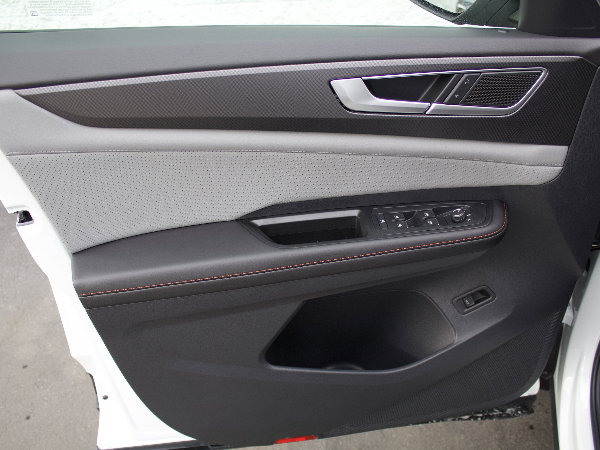 New 2026 Volkswagen Atlas Peak Edition AWD/4WD image 9