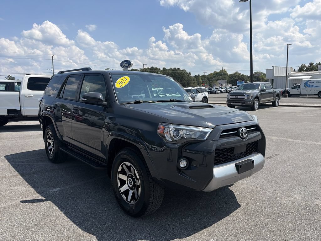 Used 2024 Toyota 4Runner TRD Off-Road Premium w/ Moonroof Package AWD/4WD image 9