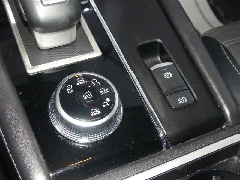 Used 2024 Mitsubishi Outlander SE AWD/4WD image 40