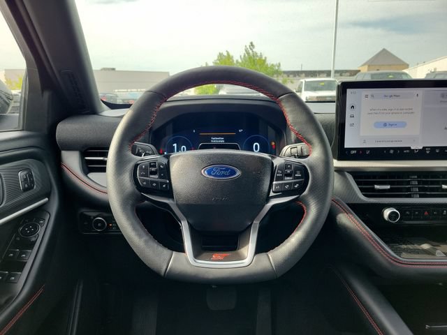 Certified 2025 Ford Explorer ST AWD/4WD image 12
