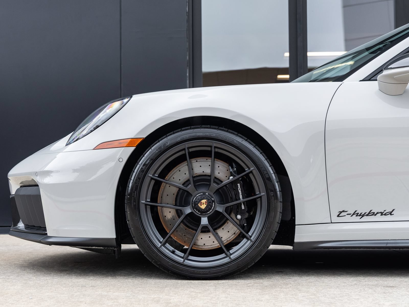 Used 2026 Porsche 911 Targa 4 GTS AWD/4WD image 13
