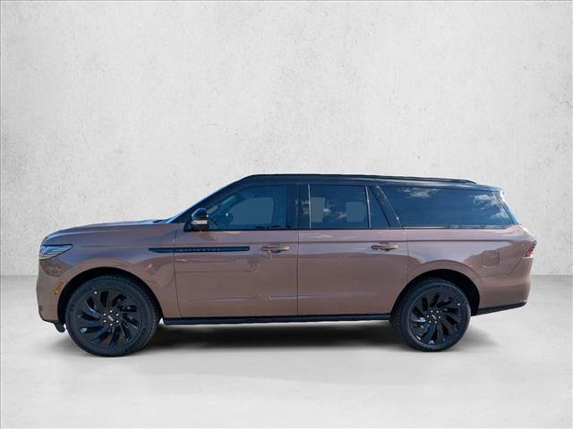 New 2025 Lincoln Navigator L Black Label w/ Black Label Special Edition image 5
